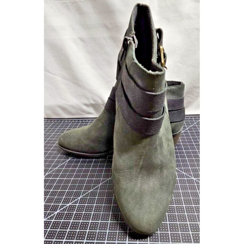 CLARKS Addiy‎ Cora leather upper green women ankle boots US8M